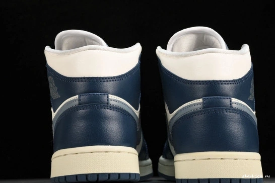 Jordan BQ6472-414 BQ6472-414 French Mid Blue Air 1   0713